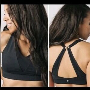Zyia Active Black Mesh V-Neck Convertible J-Hook Sports Bra Racerback